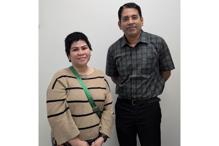 Filipino Healthcare Worker
